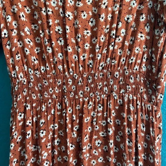 Brown Floral Midi Waist Button Up Midi Dress - Picture 3 of 4